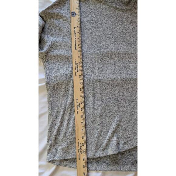 89th + Madison Gray Soft Light Weight Cowl Neck Sweater Top Size 2X NWT - Picture 4 of 8
